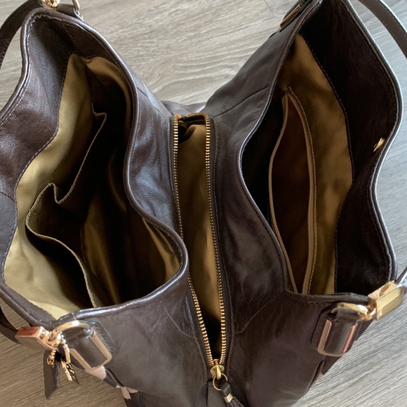 Coach Handbag - Picture 4 of 8